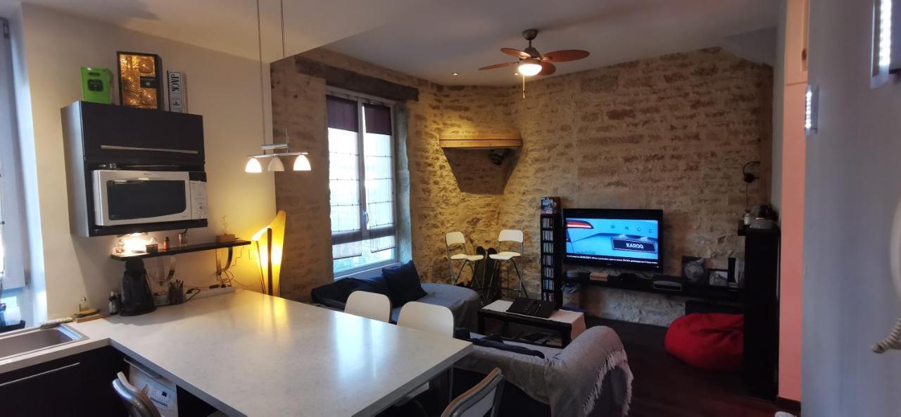 Cosyterroir Dijon: Gastronomic Getaway near Arquebuse-Gare Apartment Exterior photo