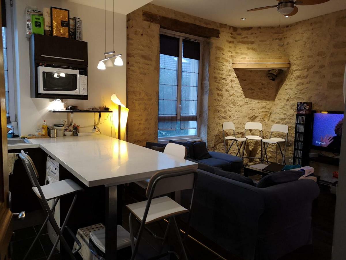 Cosyterroir Dijon: Gastronomic Getaway near Arquebuse-Gare Apartment Exterior photo
